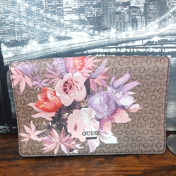 Guess Brown Clutch with Floral Design - Picture 1 of 11
